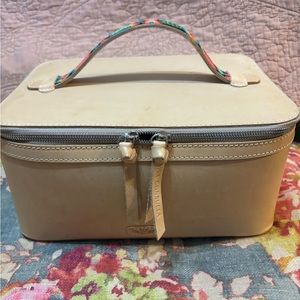 Consuela Diego train case